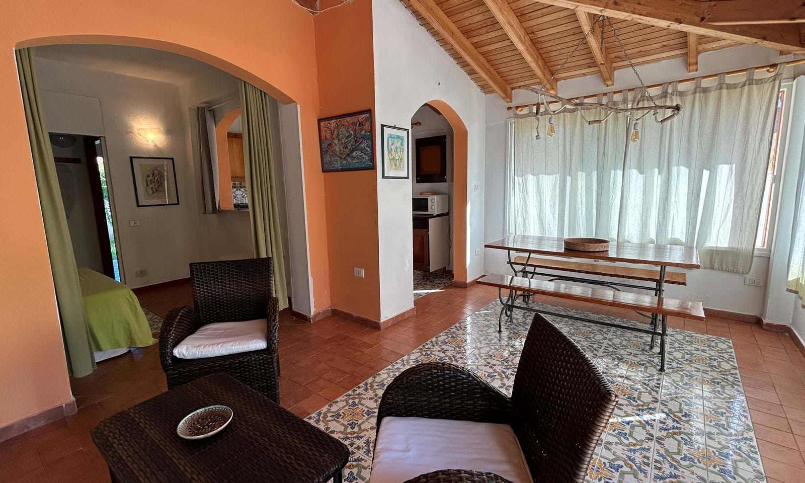 Listing photograph 8 of 13 of the apartment in Gardelades, published by Corfu Home Finders.
