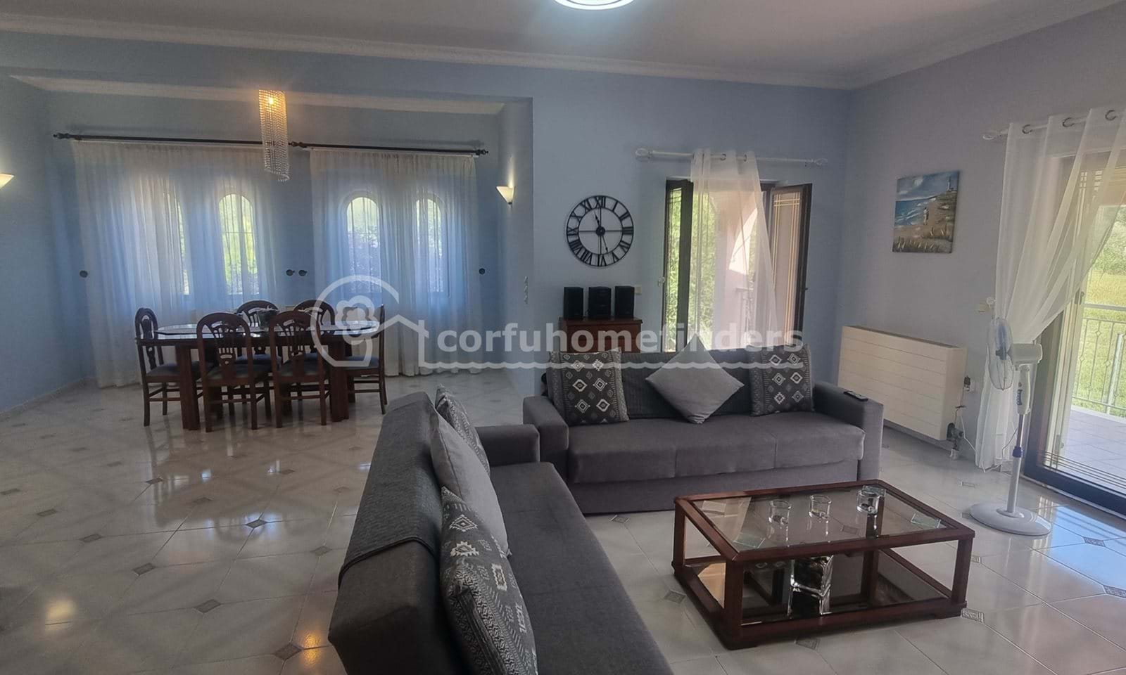 Listing photograph 7 of 25 of the house in Lefkimmi, published by Corfu Home Finders.