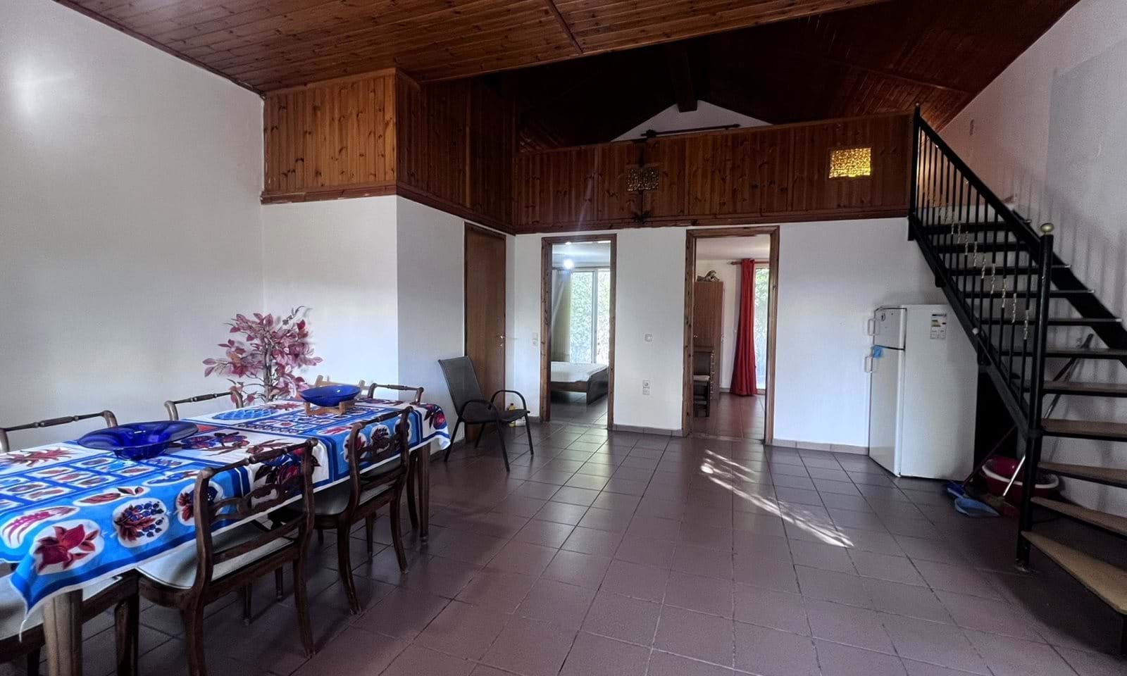 Listing photograph 2 of 12 of the house in Dafni, published by Corfu Home Finders.