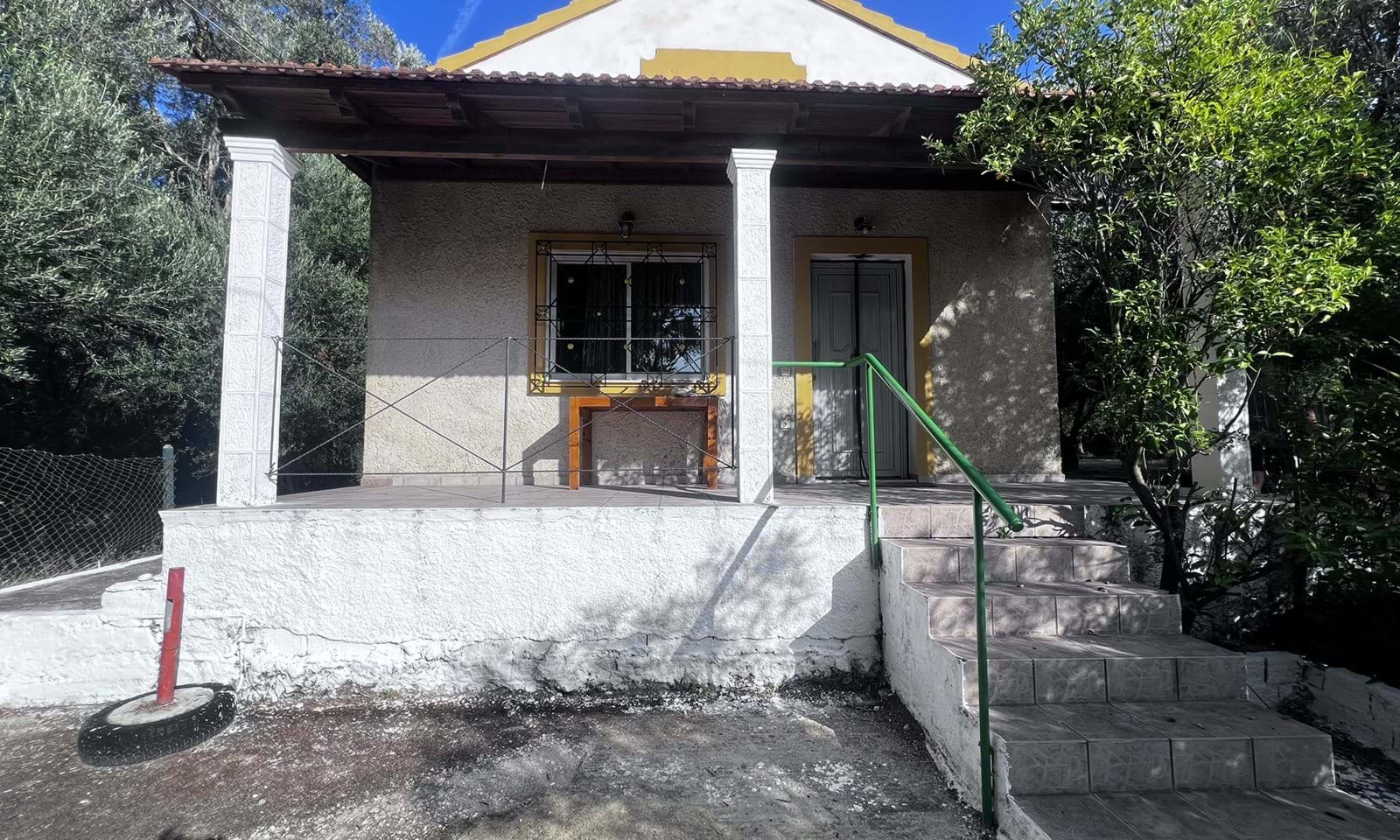 Listing photograph 1 of 12 of the house in Dafni, published by Corfu Home Finders.
