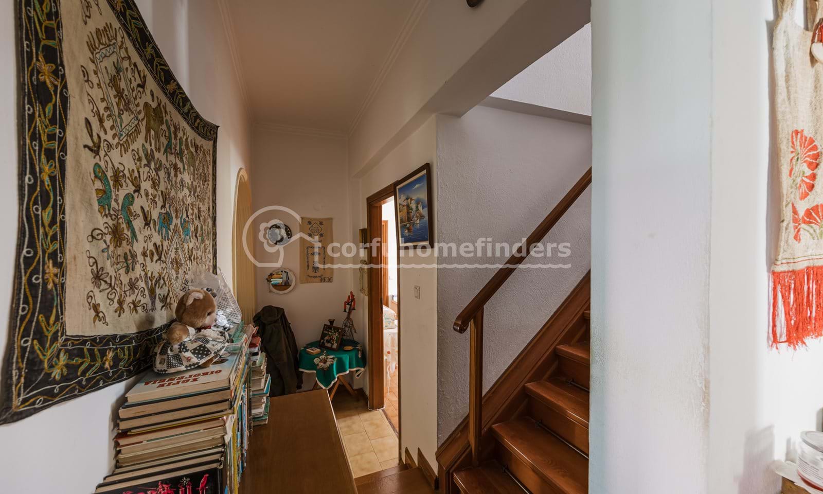 Listing photograph 10 of 26 of the house in Kato Korakiana, published by Corfu Home Finders.