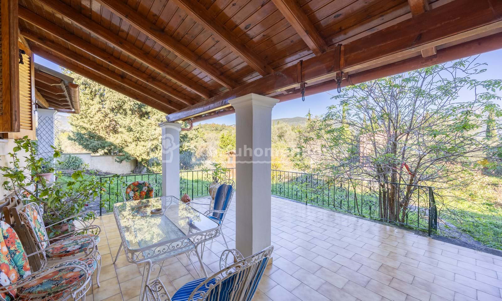 Listing photograph 4 of 26 of the house in Kato Korakiana, published by Corfu Home Finders.