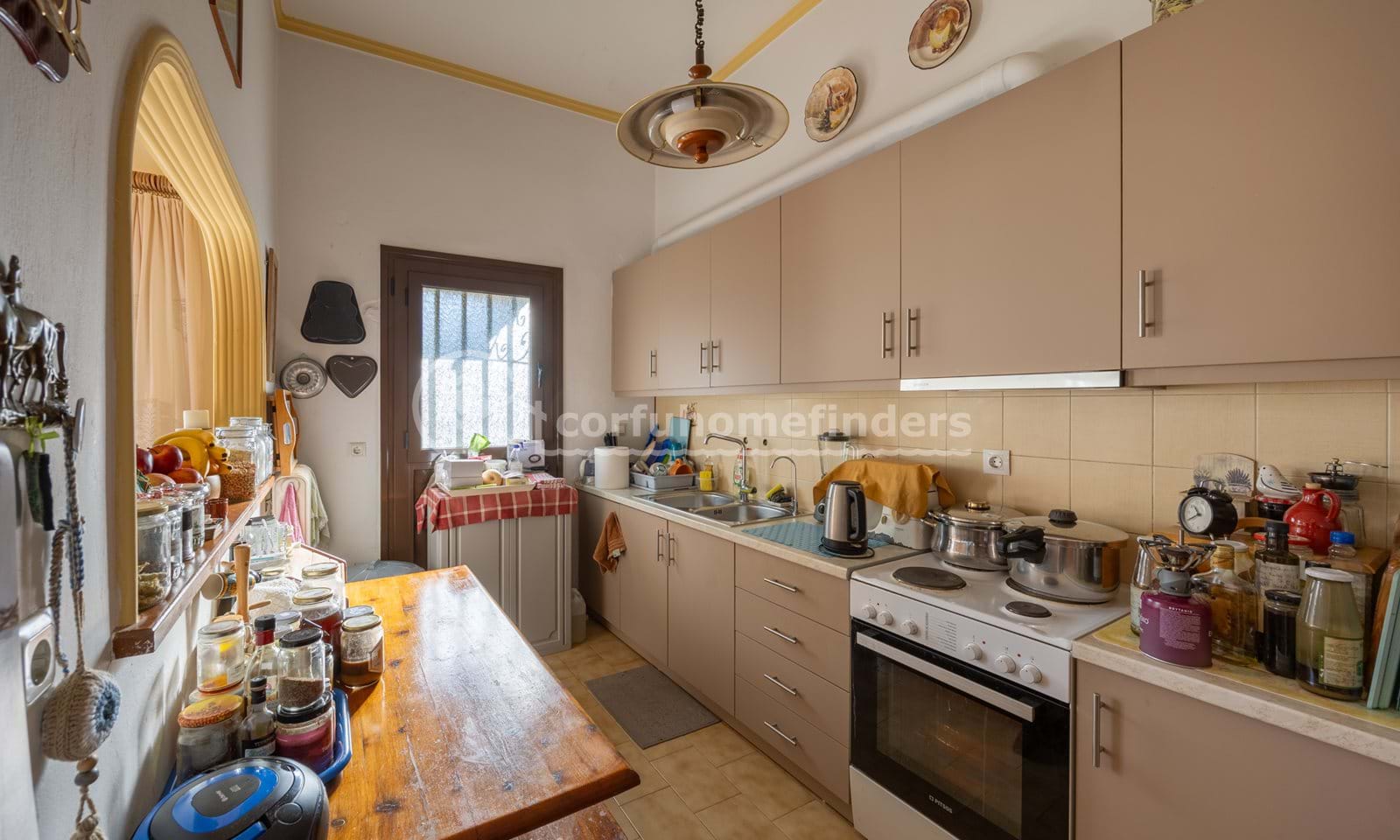 Listing photograph 9 of 26 of the house in Kato Korakiana, published by Corfu Home Finders.