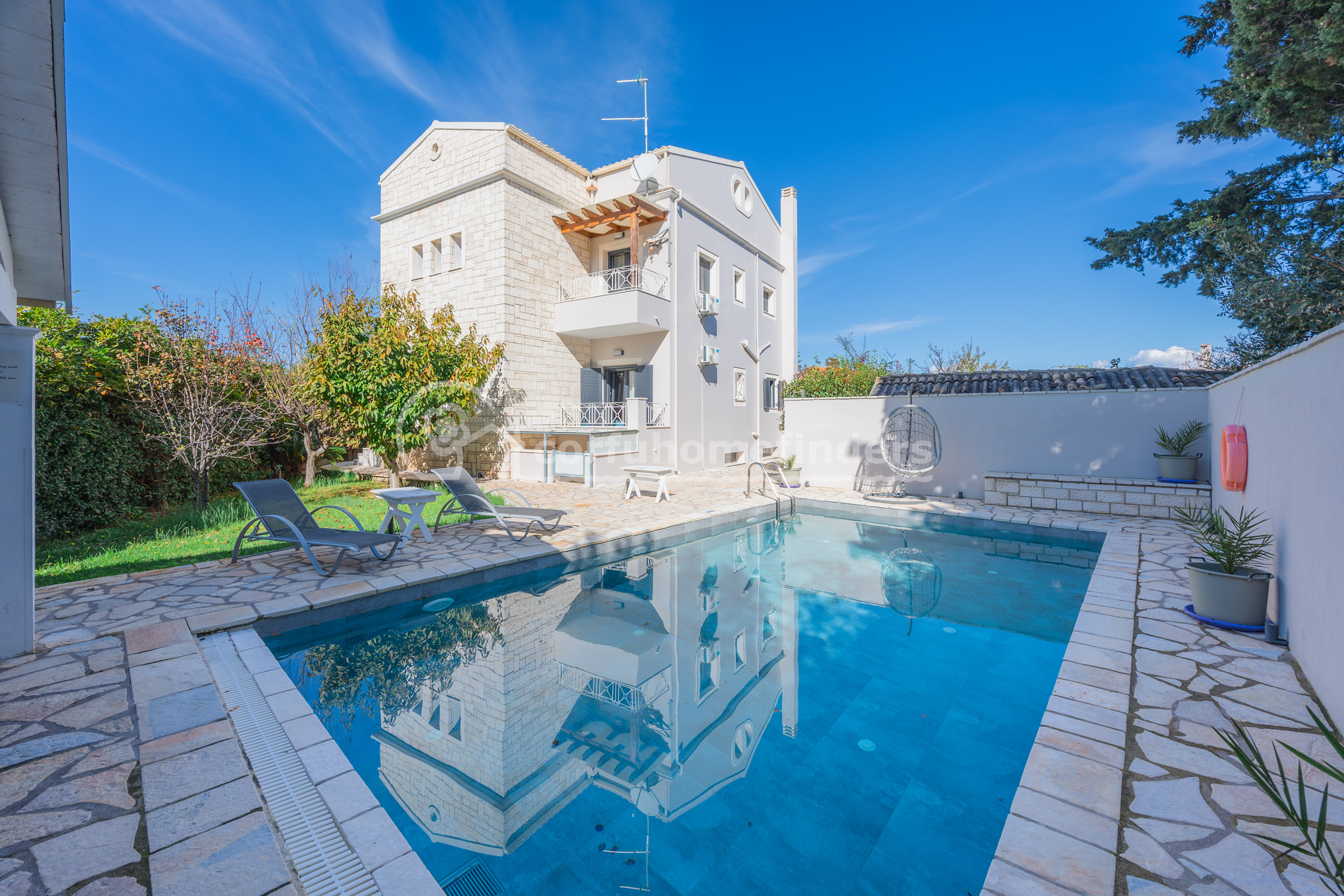 Image for property: 21085