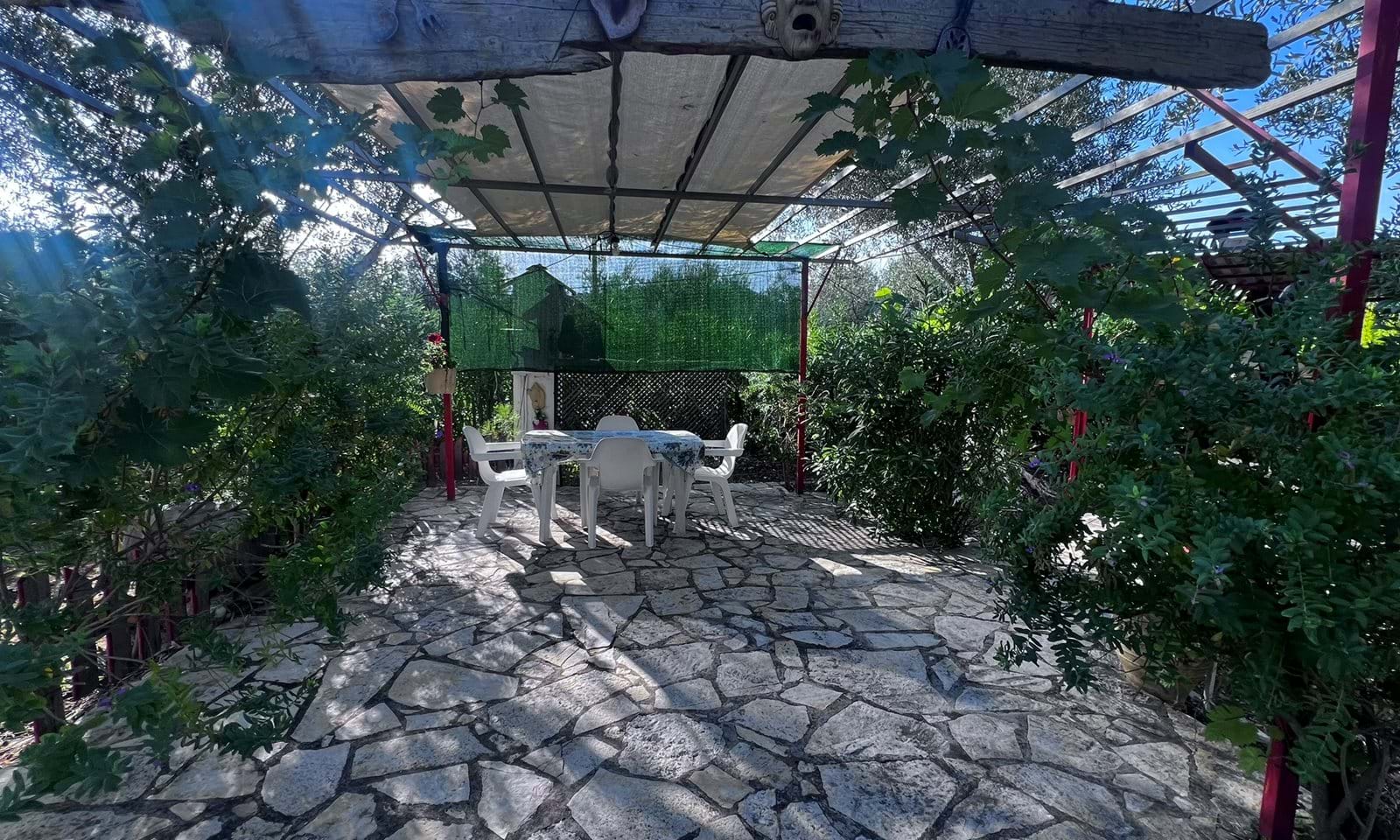 Listing photograph 17 of 20 of the house in Dafni, published by Corfu Home Finders.