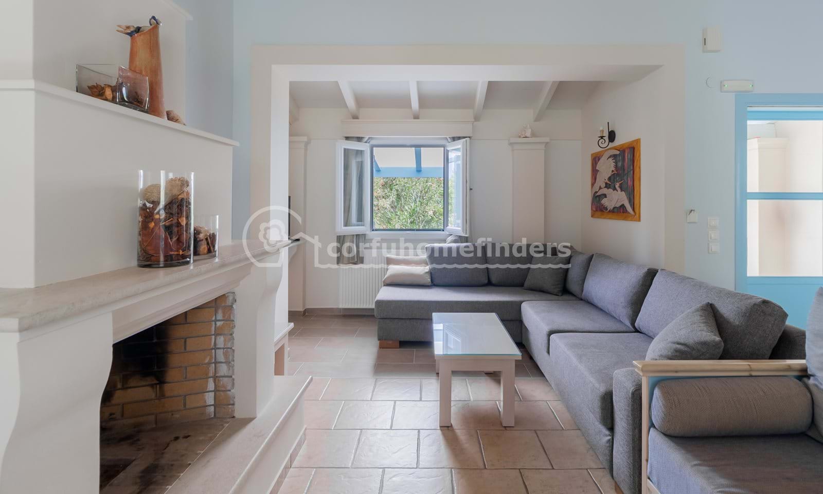 Listing photograph 7 of 14 of the house in Platonas, published by Corfu Home Finders.
