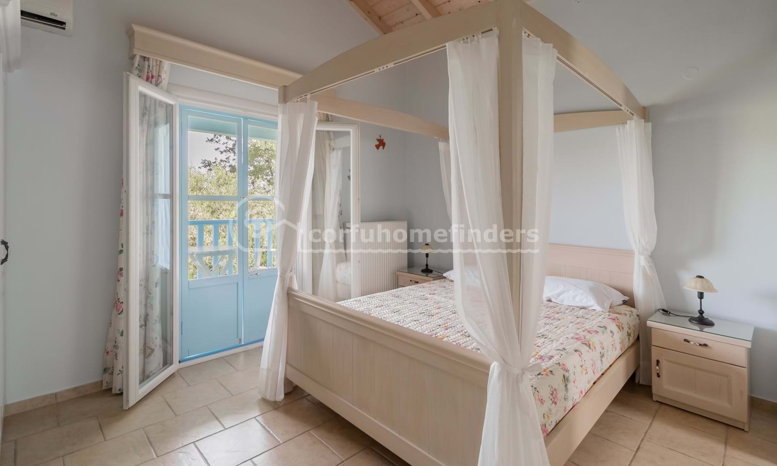 Listing photograph 5 of 14 of the house in Platonas, published by Corfu Home Finders.