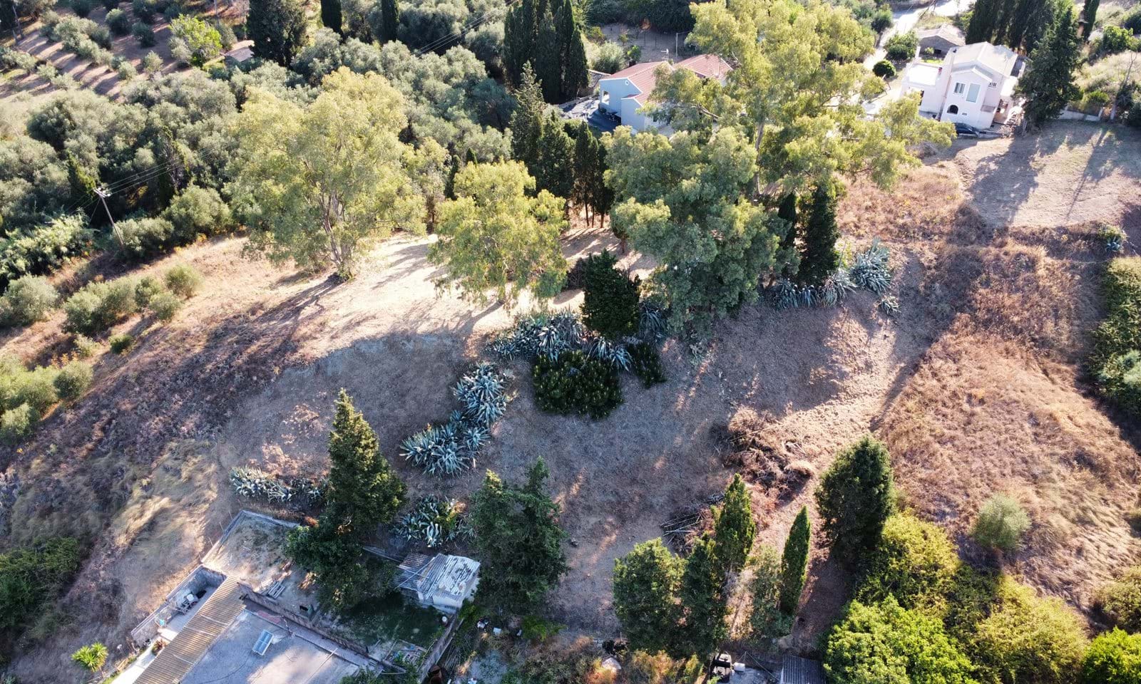 Listing photograph 2 of 4 of the land in Lefkimmi, published by Corfu Home Finders.