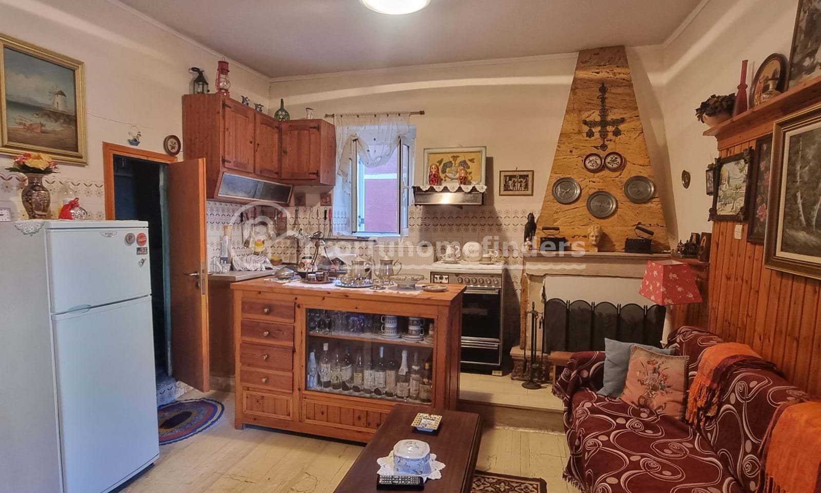 Listing photograph 3 of 13 of the house in Agios Mattheos, published by Corfu Home Finders.