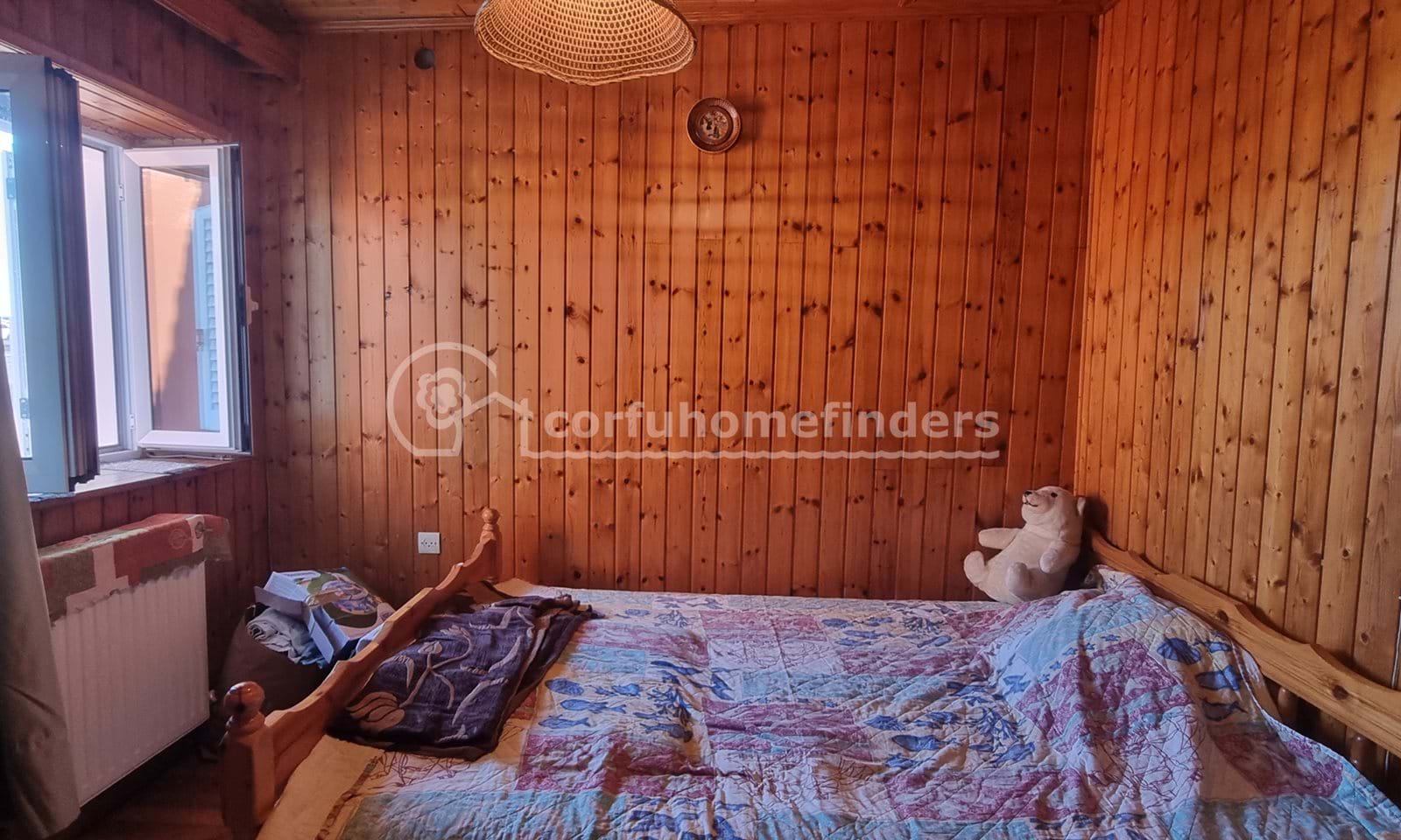 Listing photograph 10 of 13 of the house in Agios Mattheos, published by Corfu Home Finders.