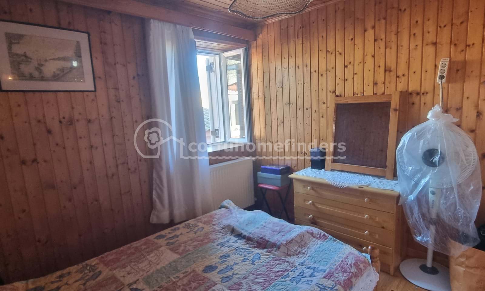 Listing photograph 7 of 13 of the house in Agios Mattheos, published by Corfu Home Finders.