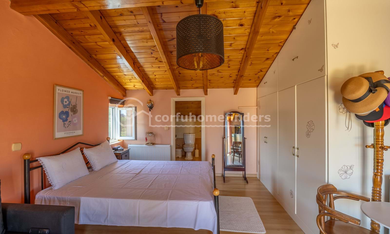 Listing photograph 24 of 27 of the house in Kastania, published by Corfu Home Finders.