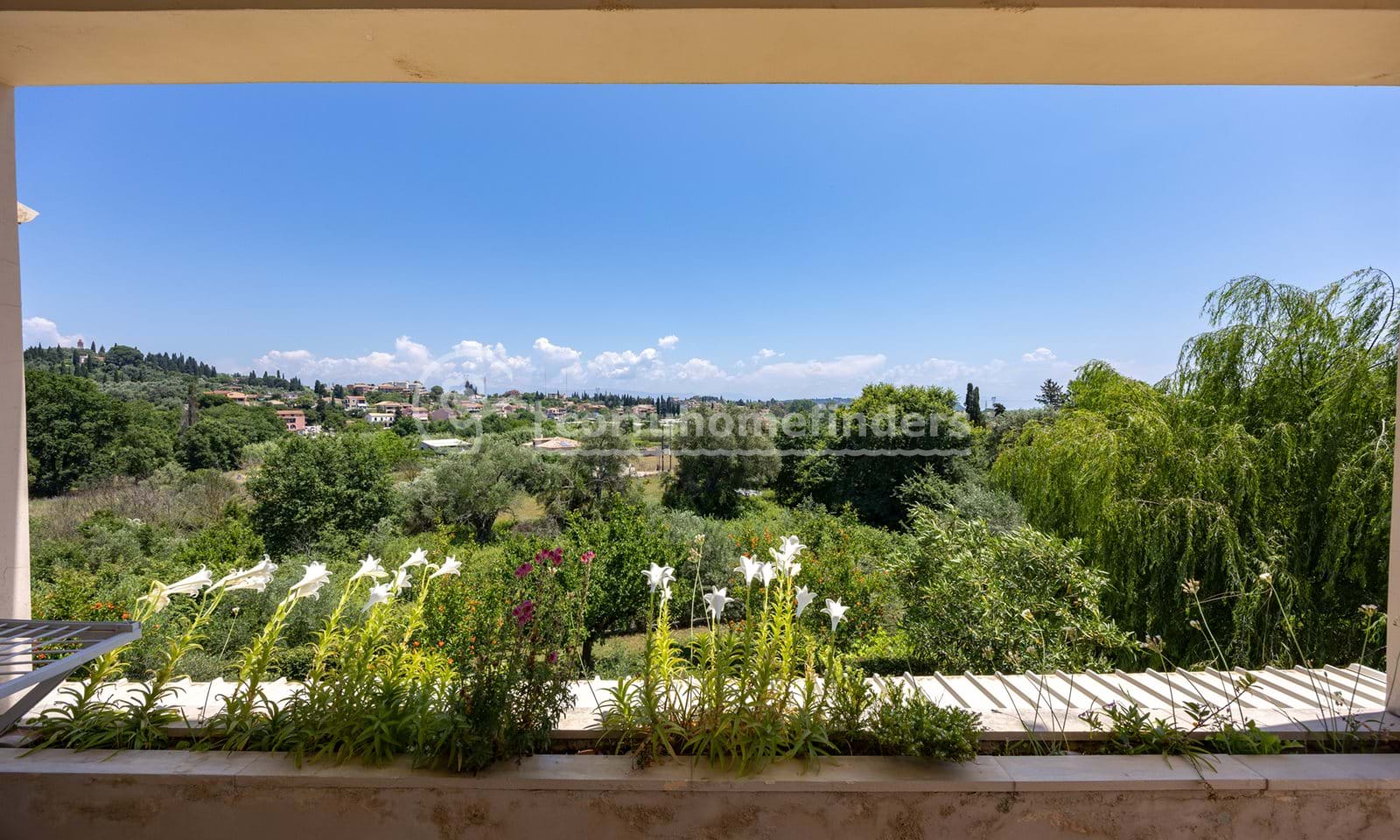 Listing photograph 10 of 27 of the house in Kastania, published by Corfu Home Finders.