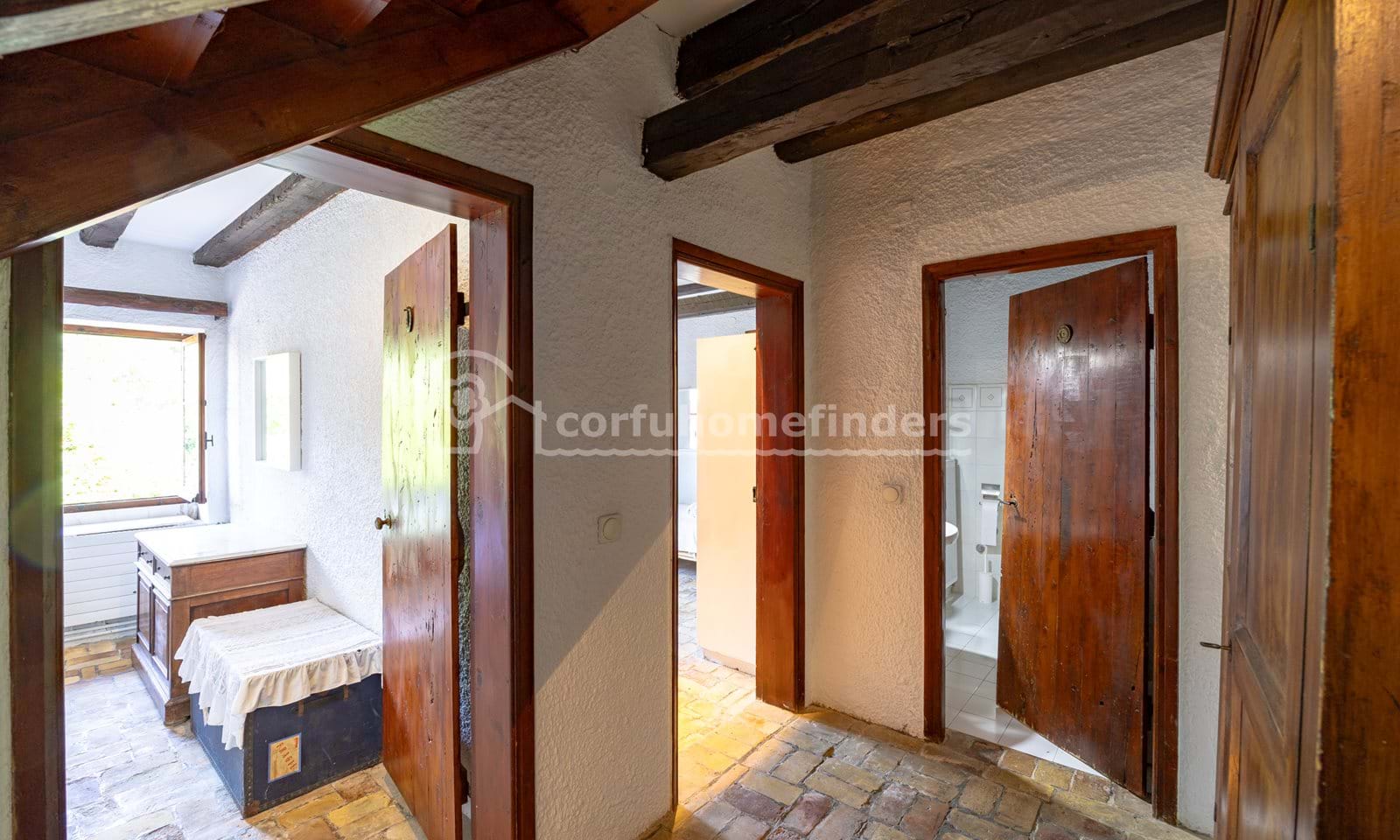 Listing photograph 10 of 20 of the house in Corfu Town, published by Corfu Home Finders.