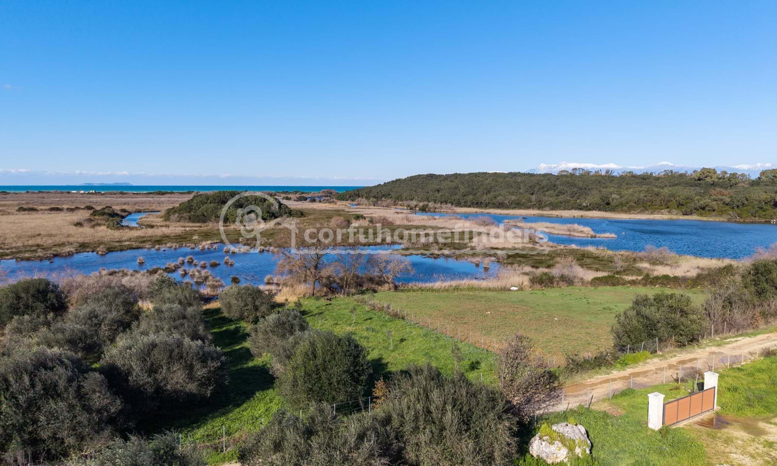Listing photograph 2 of 5 of the land in Perithia, published by Corfu Home Finders.