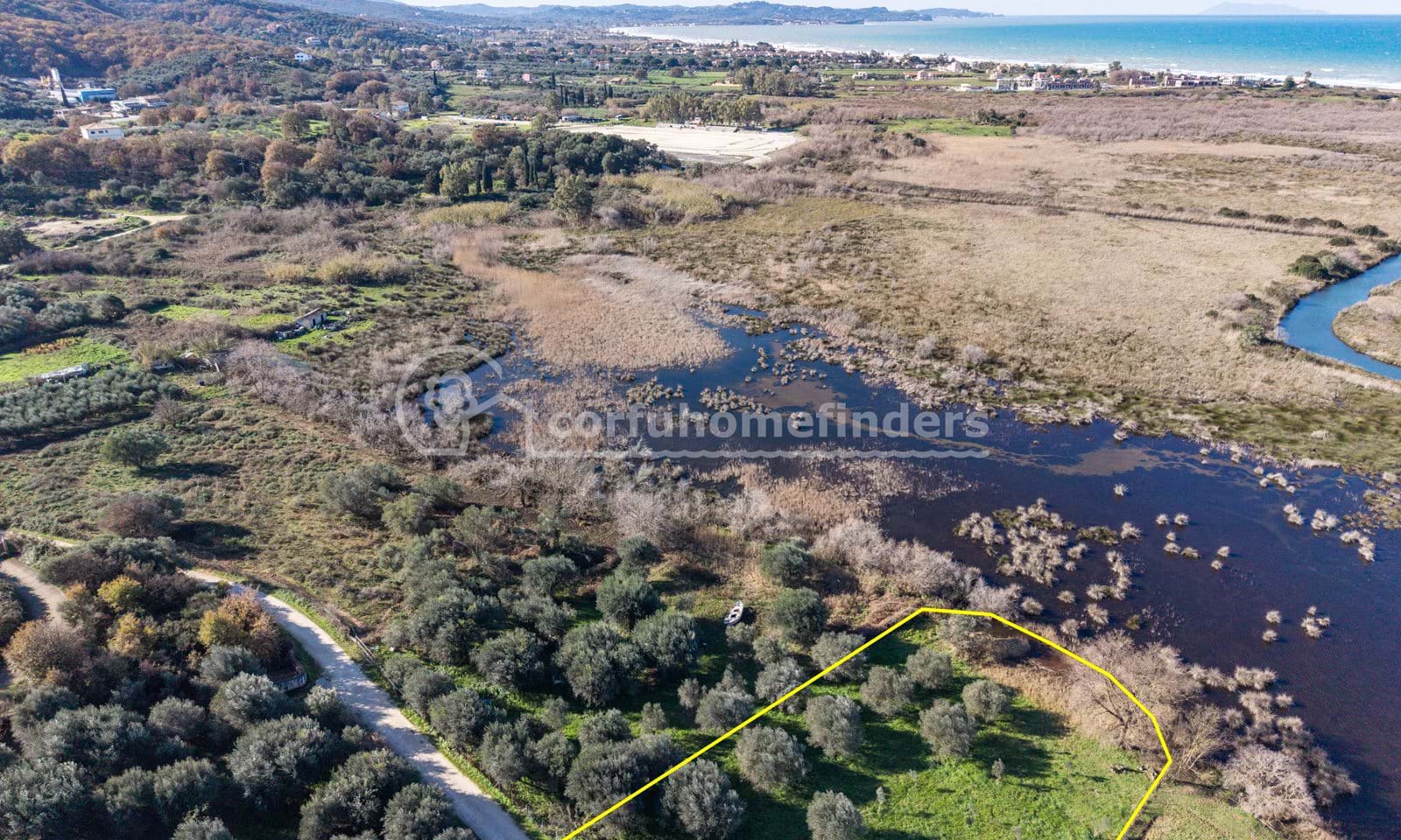 Listing photograph 4 of 5 of the land in Perithia, published by Corfu Home Finders.