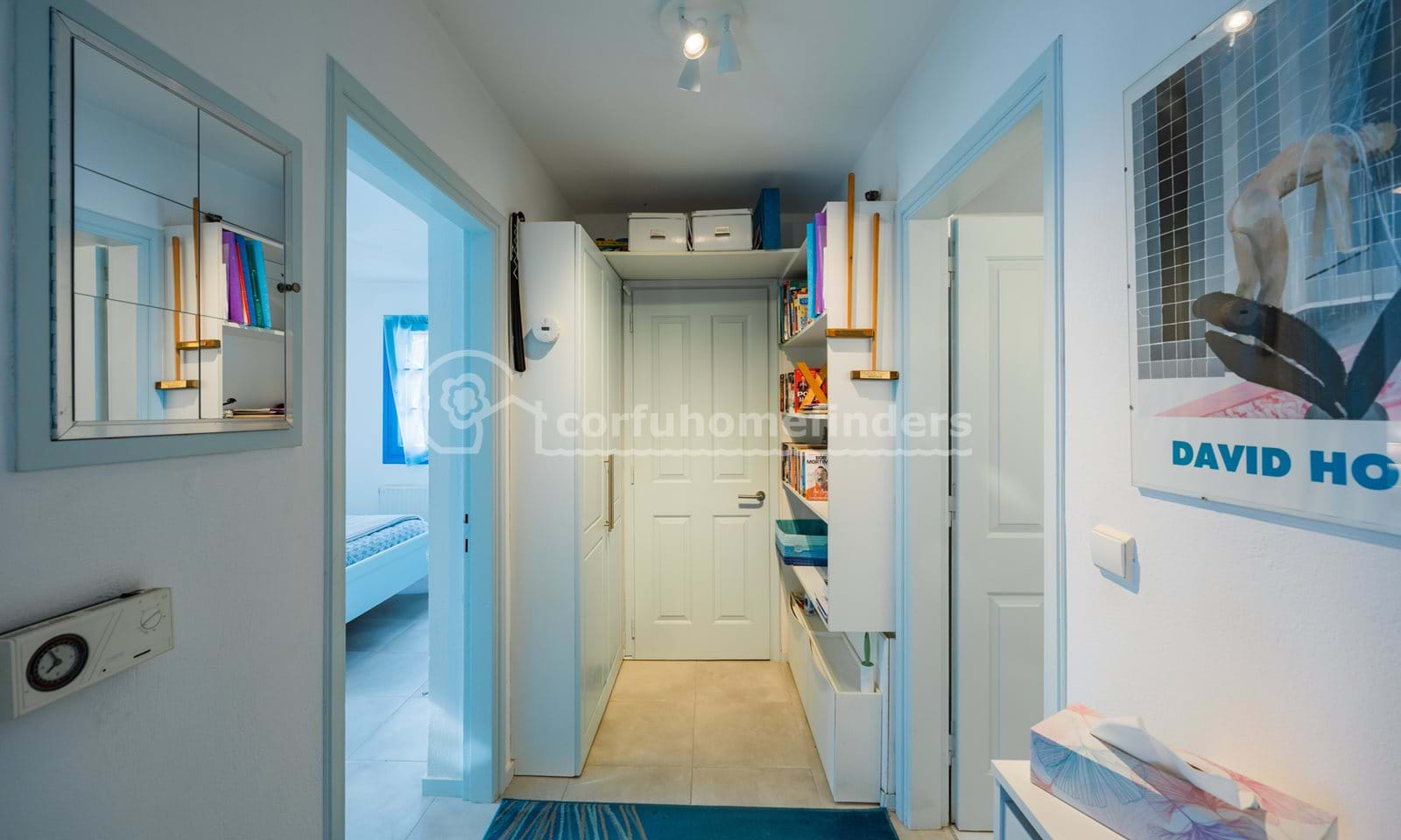 Listing photograph 6 of 23 of the house in Gouvia, published by Corfu Home Finders.