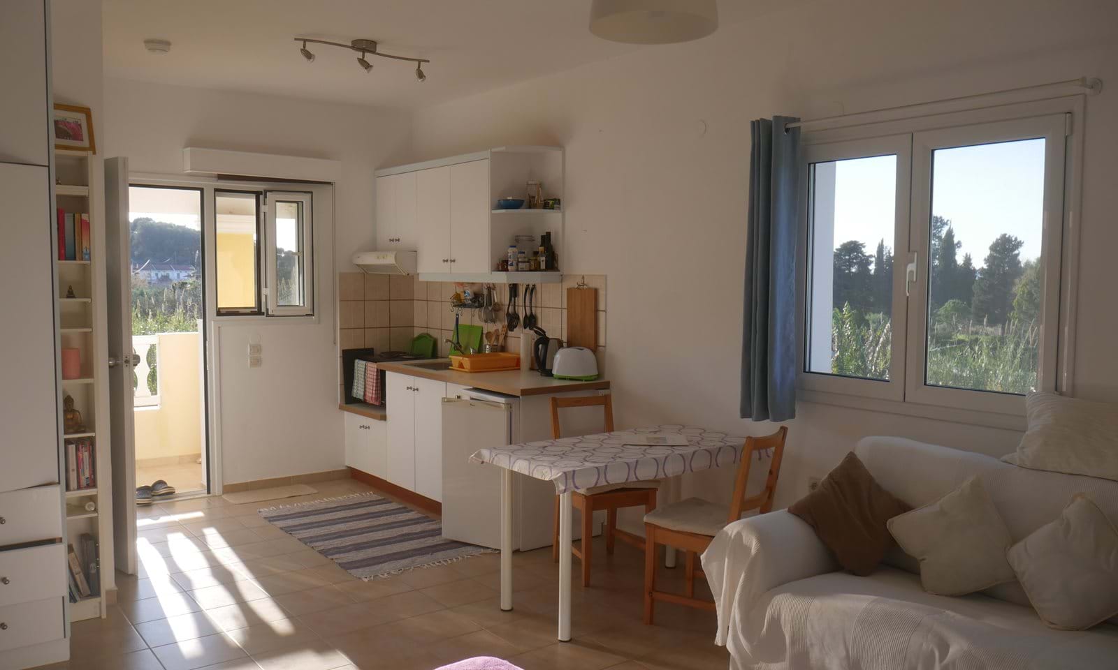 Listing photograph 4 of 18 of the house in Arilas, published by Corfu Home Finders.