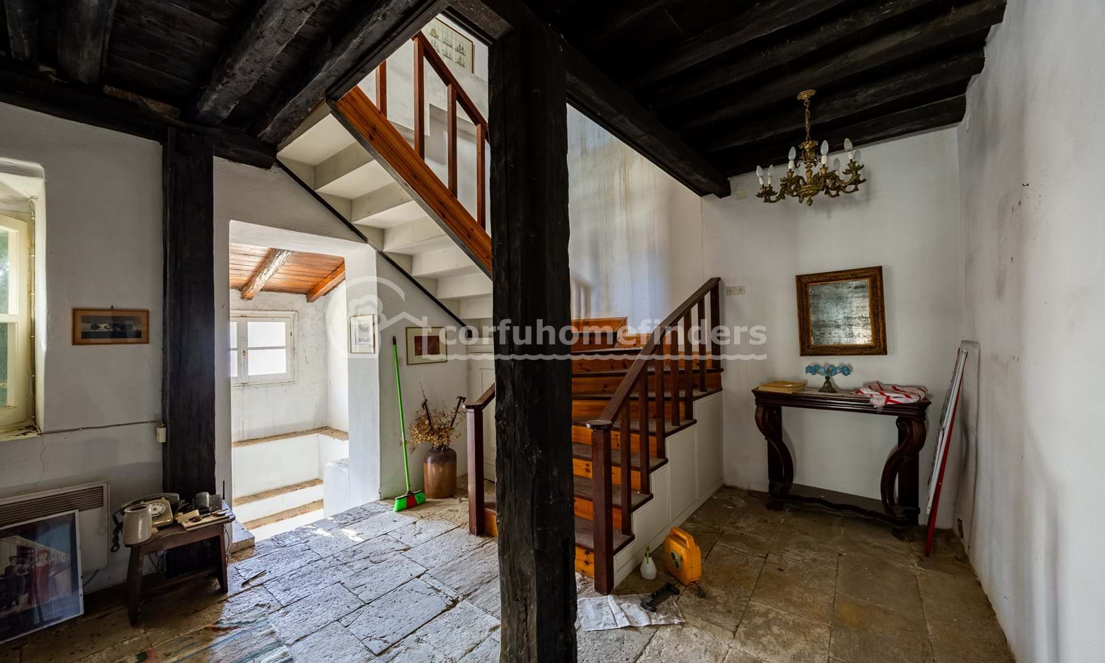 Listing photograph 6 of 30 of the house in Episkepsi, published by Corfu Home Finders.