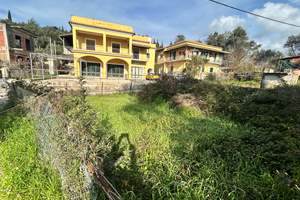 QUEENSLAND, Kato Korakiana, Corfu