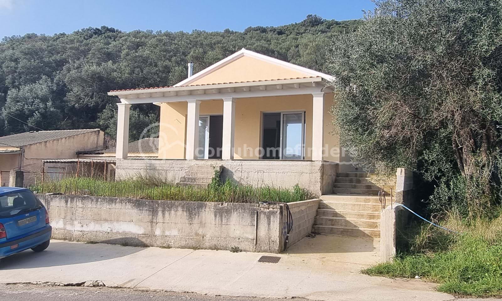 Listing photograph 1 of 15 of the house in Agios Mattheos, published by Corfu Home Finders.