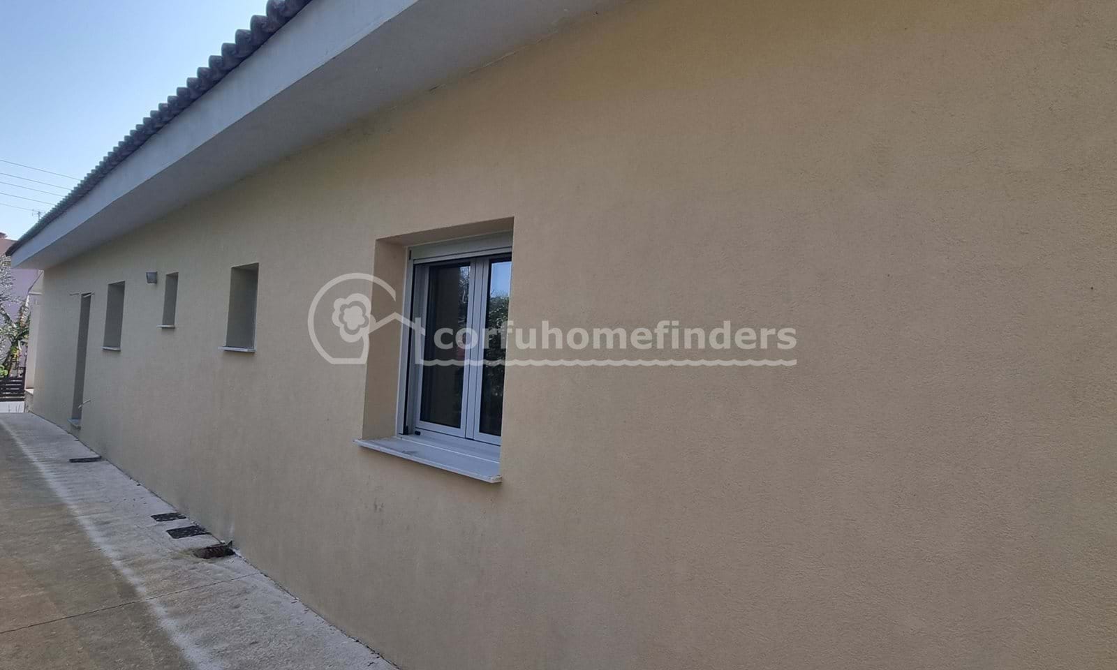 Listing photograph 9 of 15 of the house in Agios Mattheos, published by Corfu Home Finders.