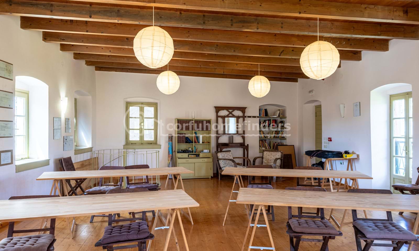 Listing photograph 6 of 20 of the house in Agios Mattheos, published by Corfu Home Finders.