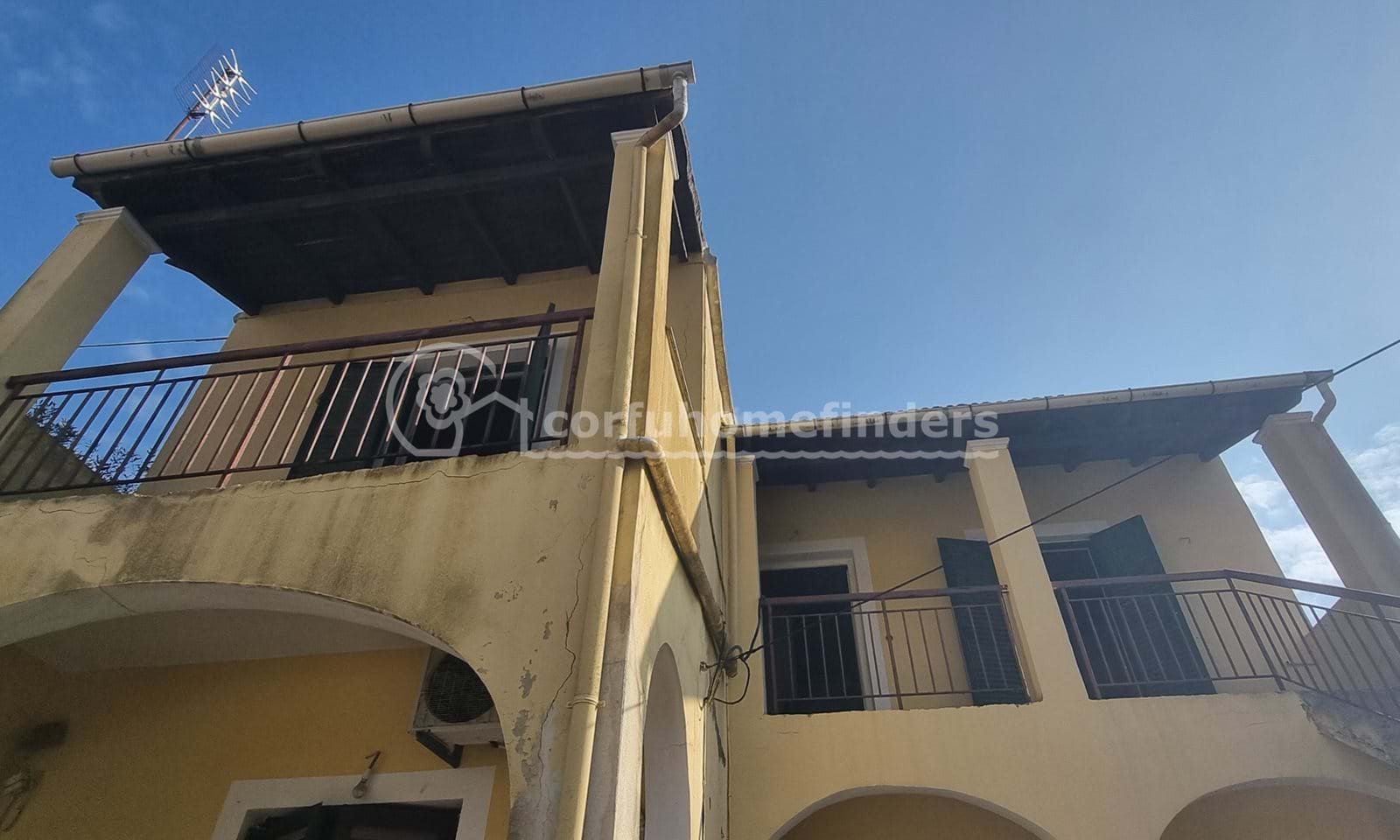Listing photograph 21 of 23 of the house in Agios Mattheos, published by Corfu Home Finders.