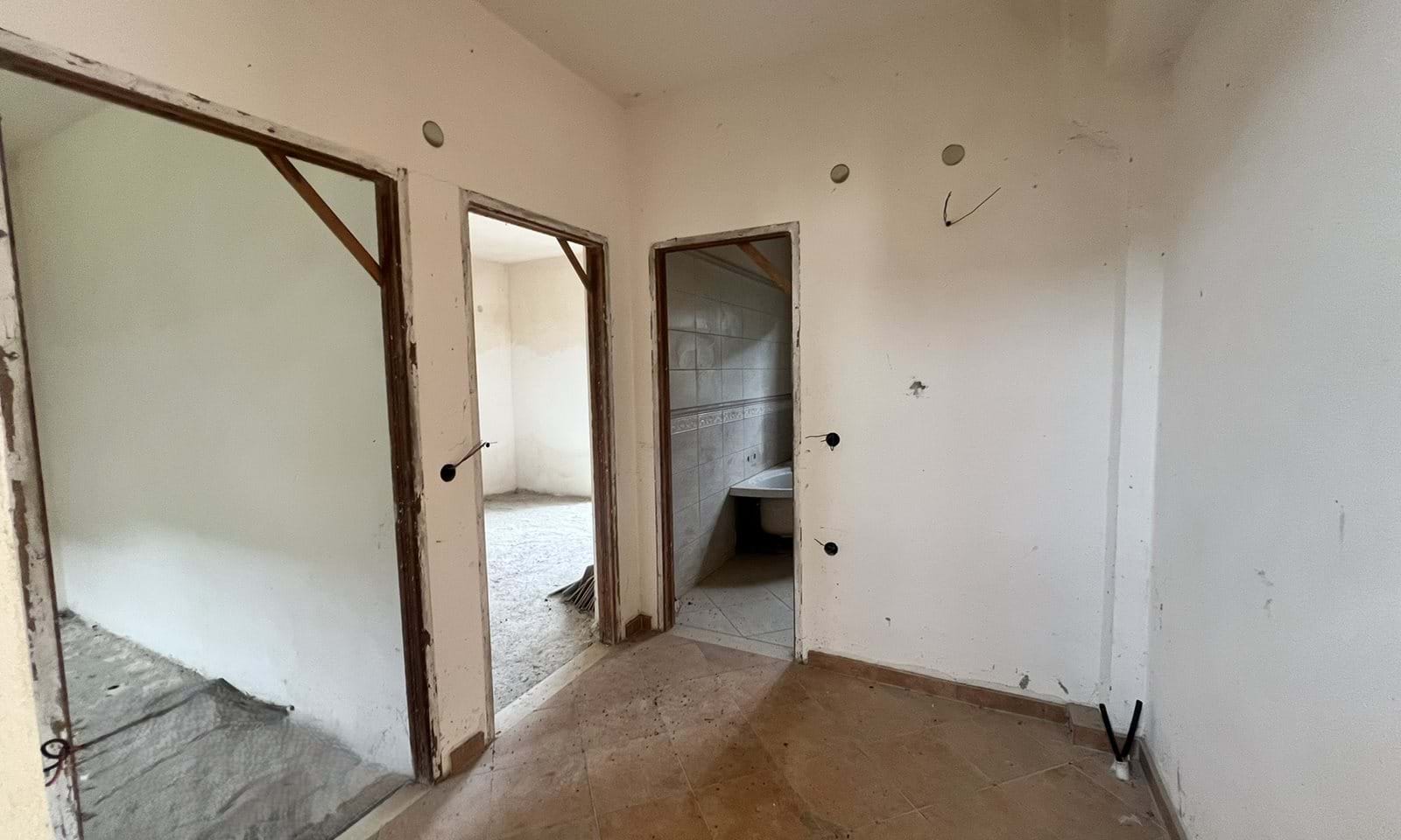 Listing photograph 6 of 13 of the house in Agios Martinos, published by Corfu Home Finders.