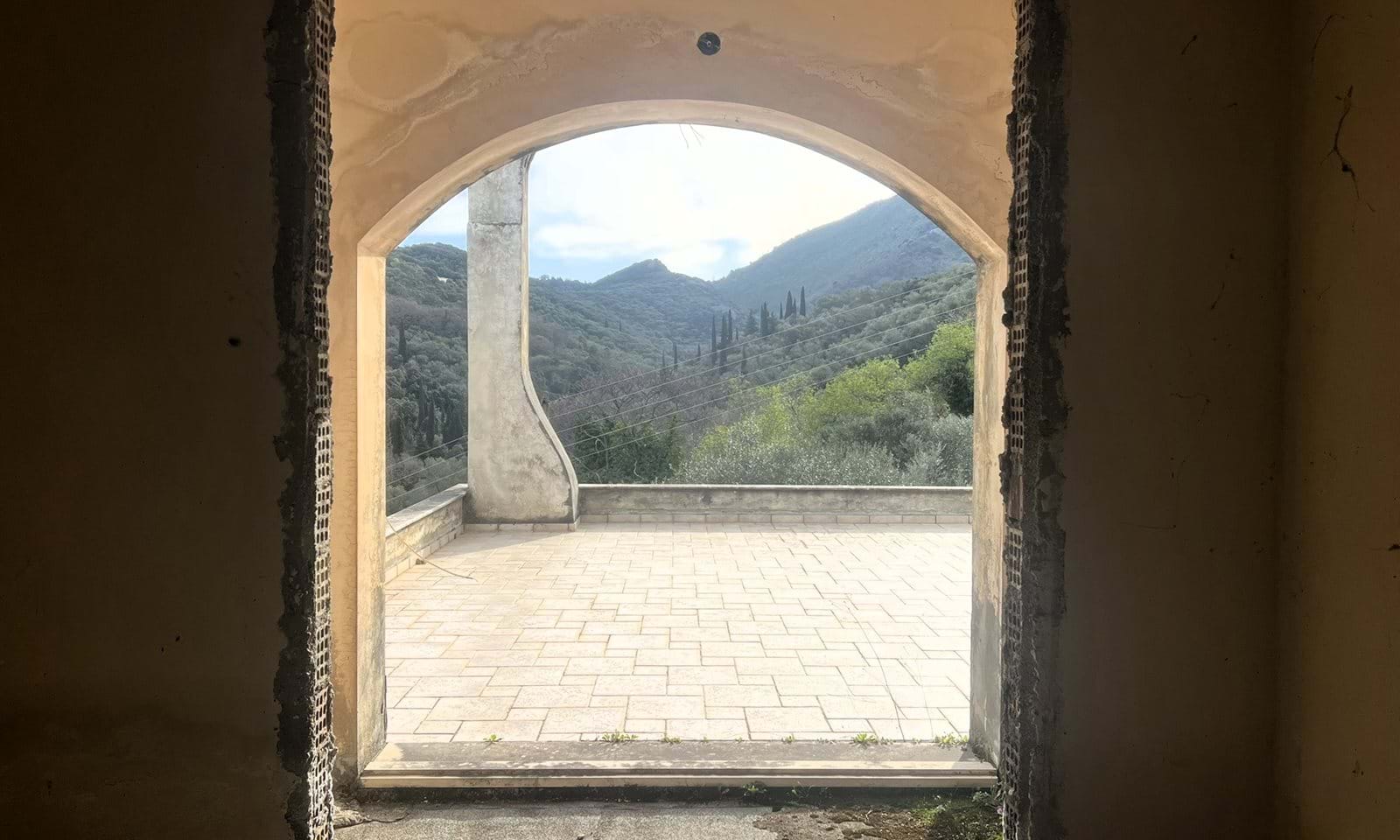 Listing photograph 9 of 13 of the house in Agios Martinos, published by Corfu Home Finders.