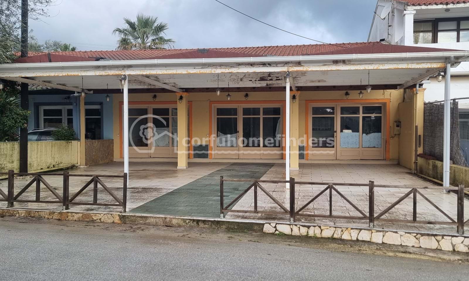 Listing photograph 1 of 9 of the commercial in Mesongi, published by Corfu Home Finders.