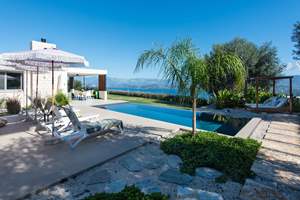 VILLA AMAVI, Vigla, Corfu