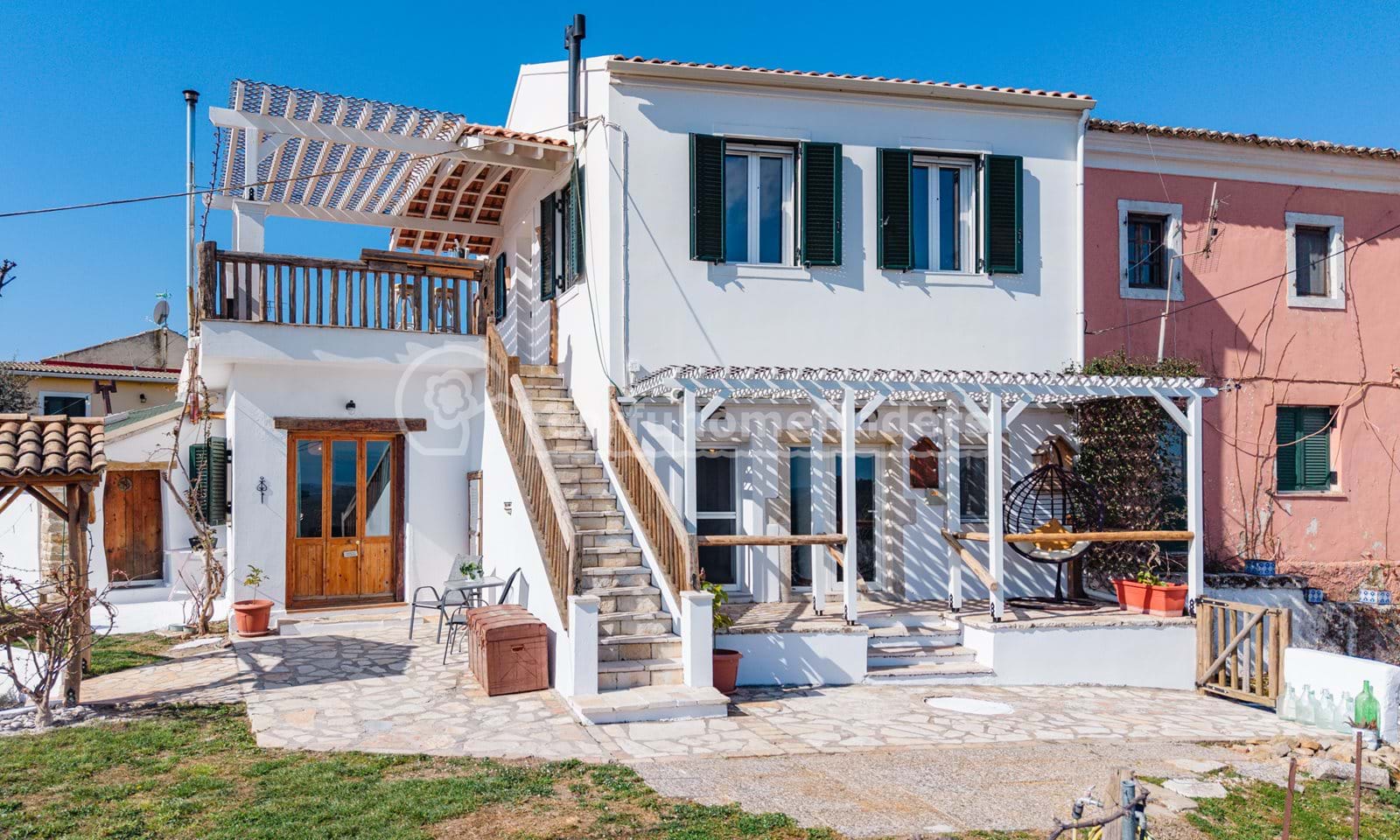 Listing photograph 1 of 23 of the house in Rachtades, published by Corfu Home Finders.