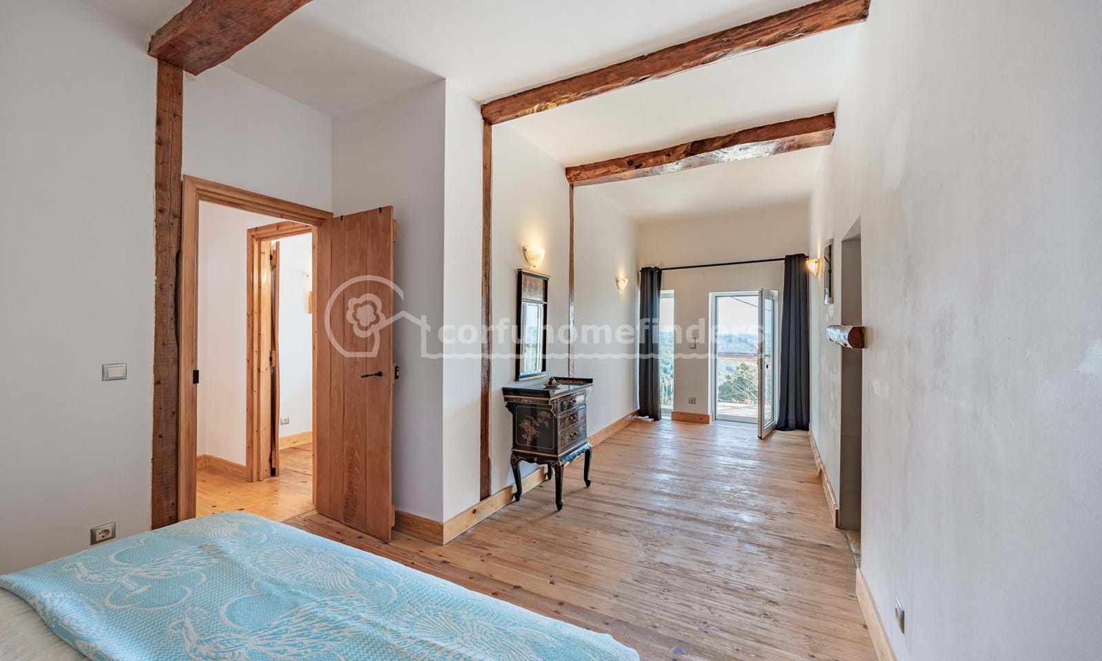 Listing photograph 16 of 23 of the house in Rachtades, published by Corfu Home Finders.