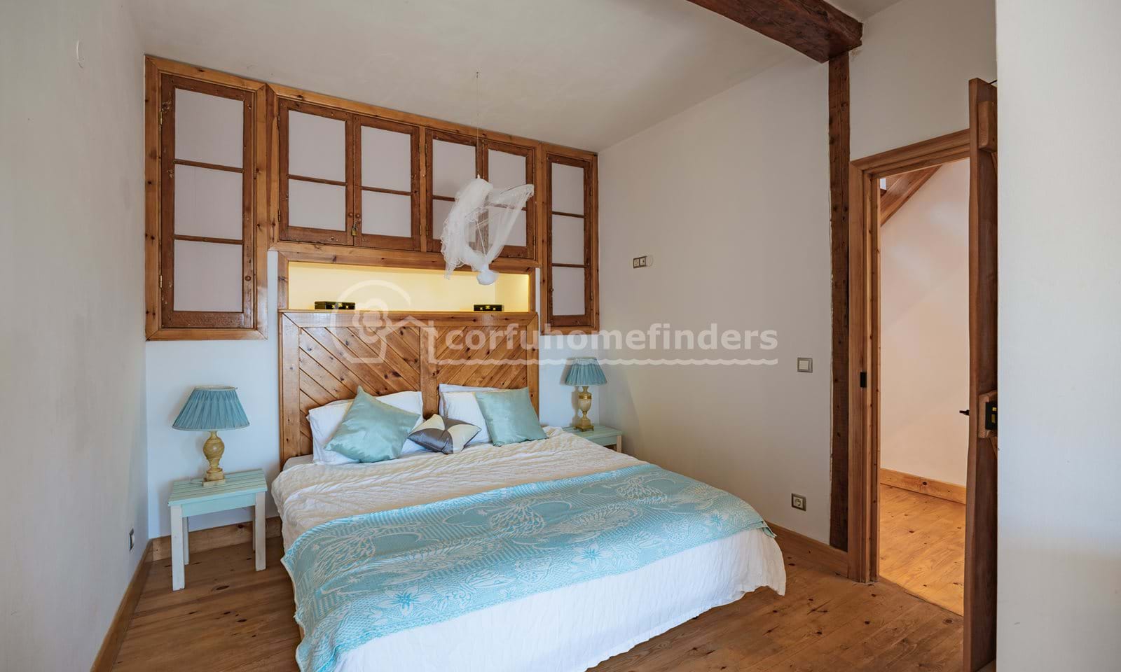 Listing photograph 15 of 23 of the house in Rachtades, published by Corfu Home Finders.