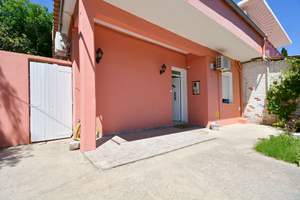 CHERRY BLOSSOM HOUSE, Dassia, Corfu