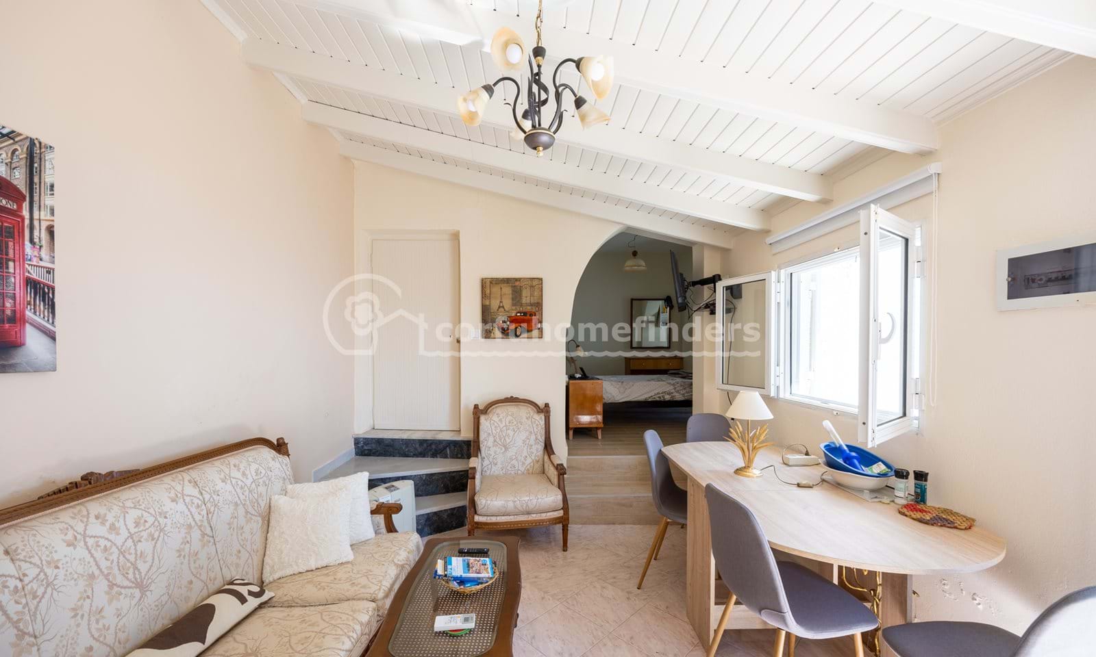 Listing photograph 21 of 24 of the house in Nissaki, published by Corfu Home Finders.