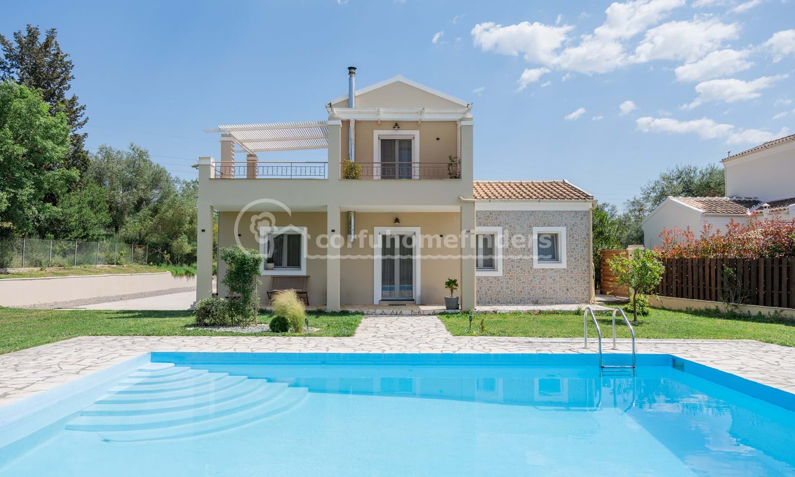 Listing photograph 1 of 18 of the house in Poulades, published by Corfu Home Finders.