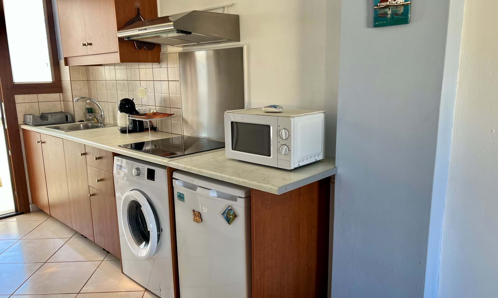 Listing photograph 6 of 8 of the apartment in Acharavi, published by Corfu Home Finders.