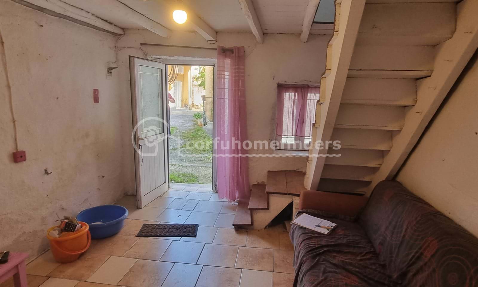Listing photograph 6 of 13 of the house in Agios Nikolaos, published by Corfu Home Finders.
