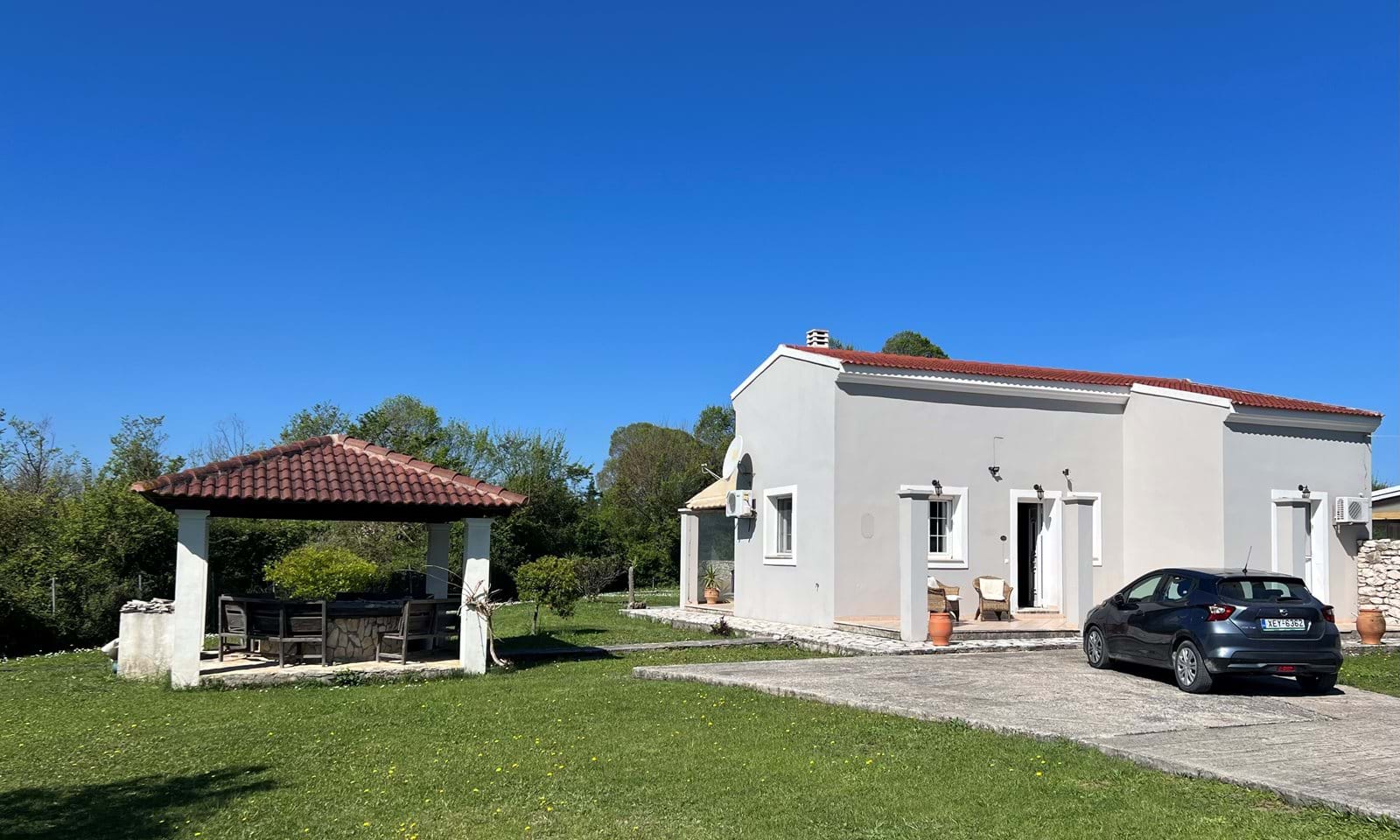Listing photograph 1 of 14 of the house in Roda, published by Corfu Home Finders.