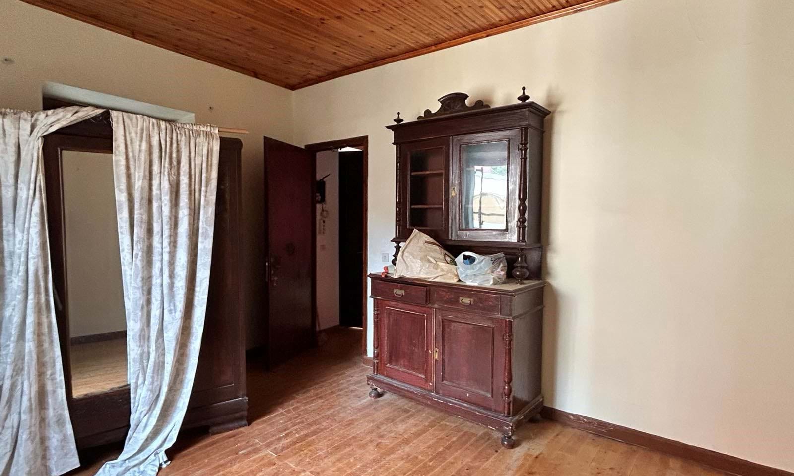 Listing photograph 3 of 15 of the house in Ano Korakiana, published by Corfu Home Finders.