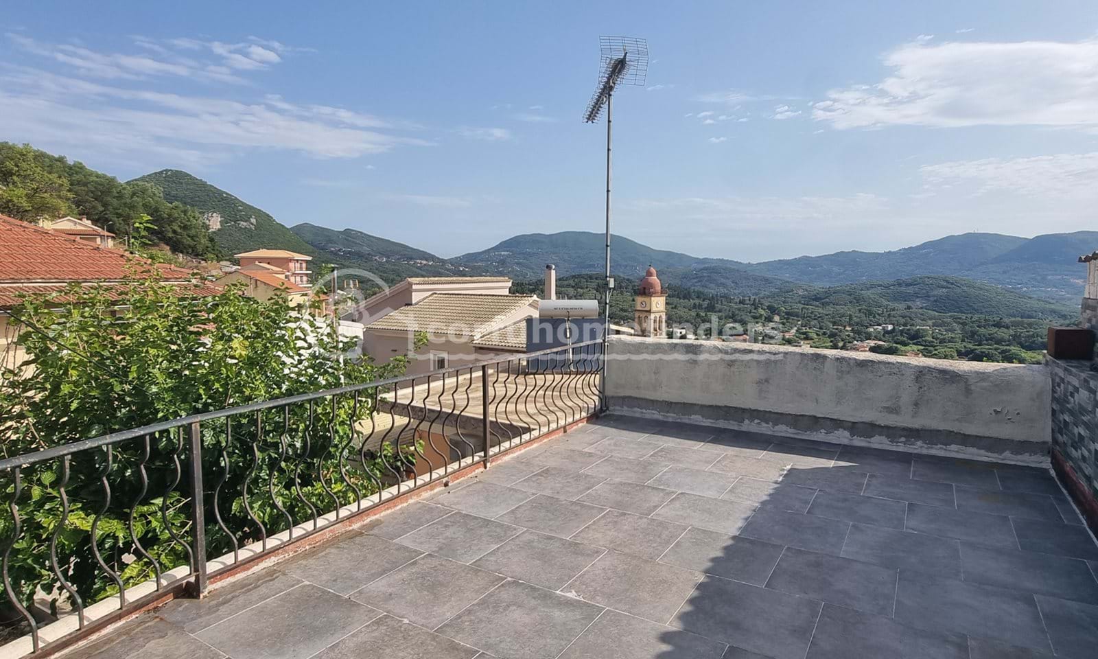 Listing photograph 10 of 11 of the house in Agios Mattheos, published by Corfu Home Finders.