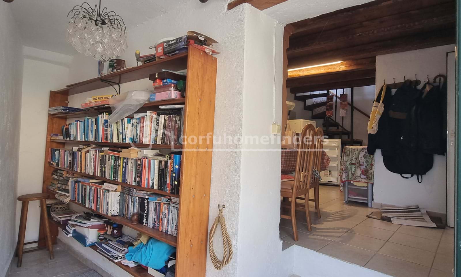 Listing photograph 3 of 11 of the house in Agios Mattheos, published by Corfu Home Finders.