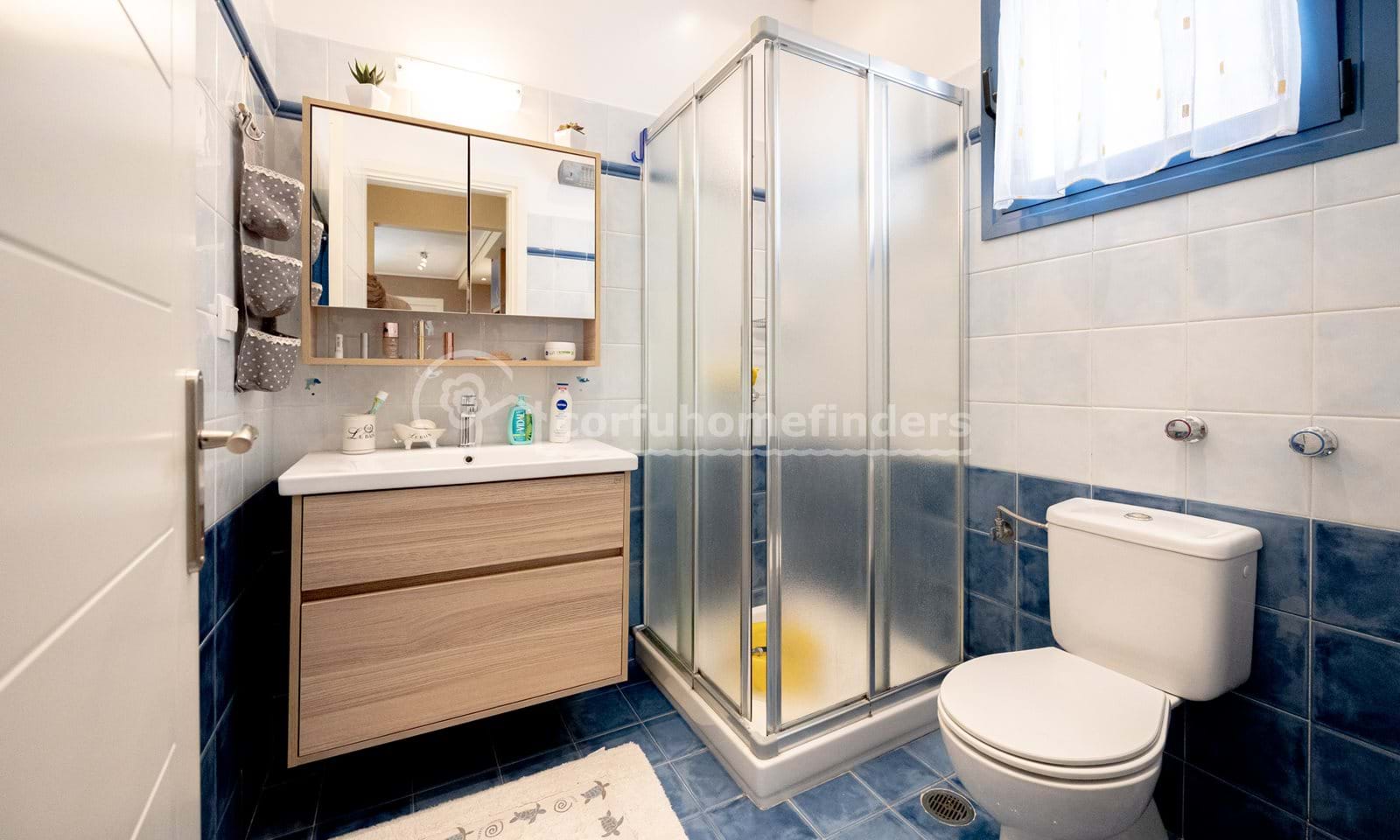 Listing photograph 23 of 24 of the apartment in Barbati, published by Corfu Home Finders.