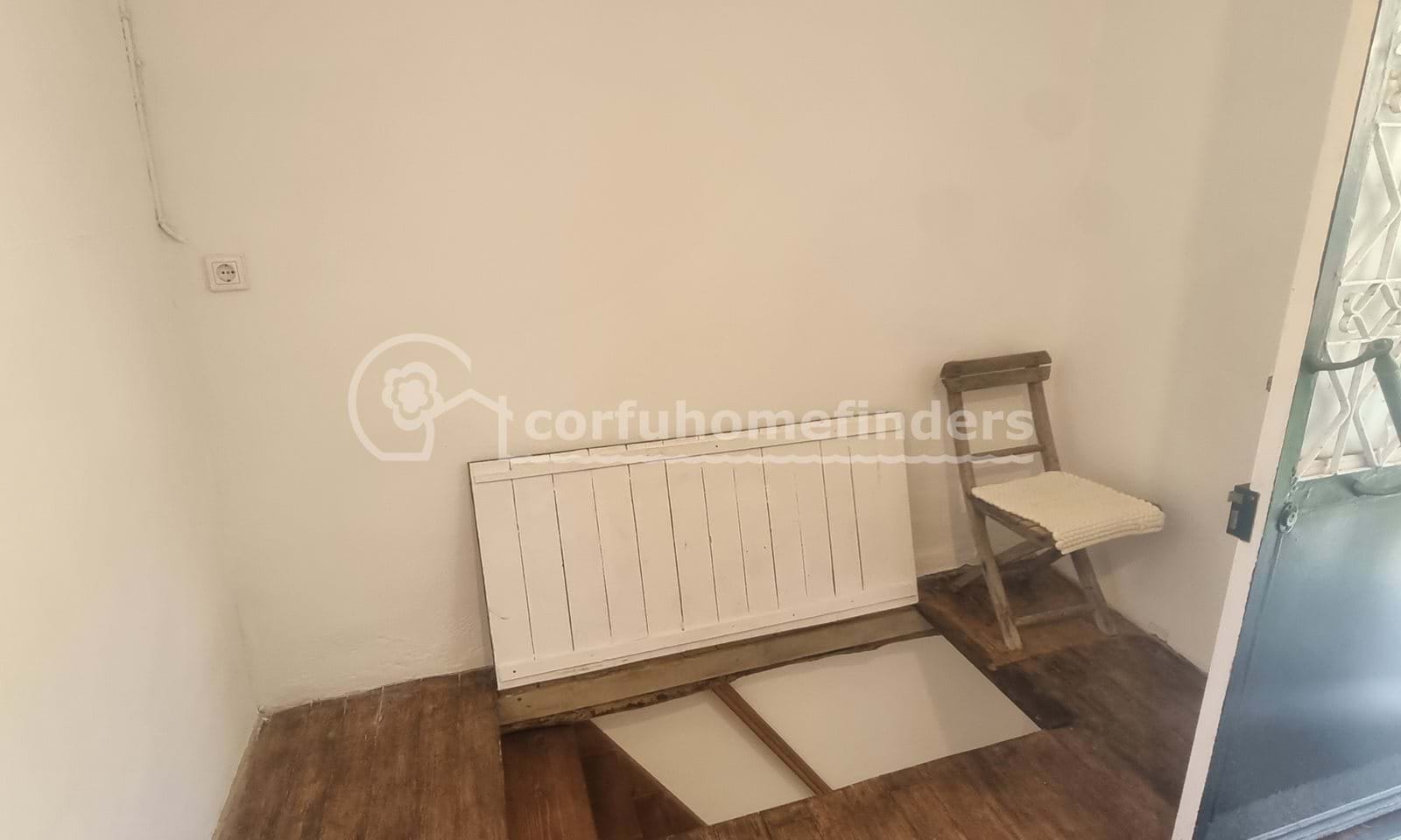 Listing photograph 6 of 14 of the house in Agios Mattheos, published by Corfu Home Finders.