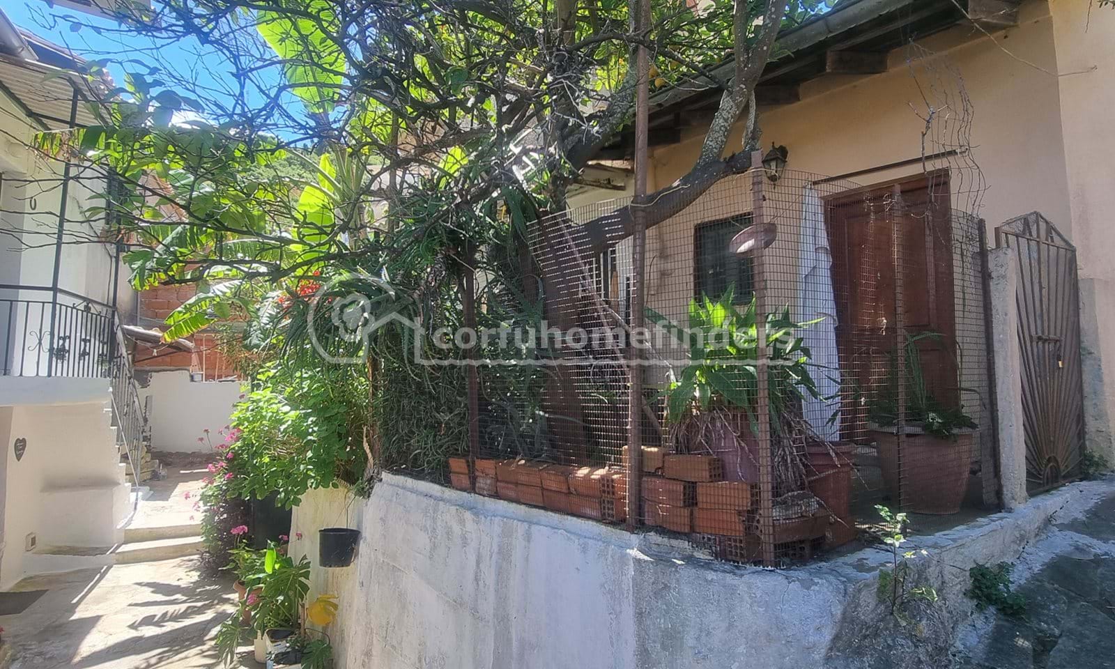 Listing photograph 12 of 14 of the house in Agios Mattheos, published by Corfu Home Finders.