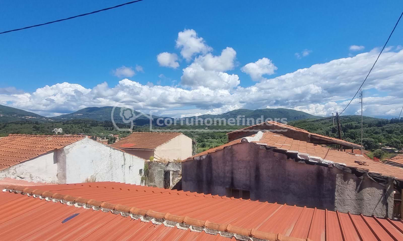 Listing photograph 1 of 14 of the house in Agios Mattheos, published by Corfu Home Finders.