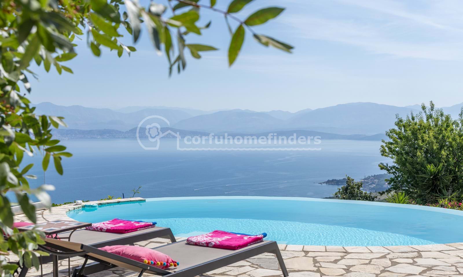 Listing photograph 1 of 19 of the house in Loutses, published by Corfu Home Finders.