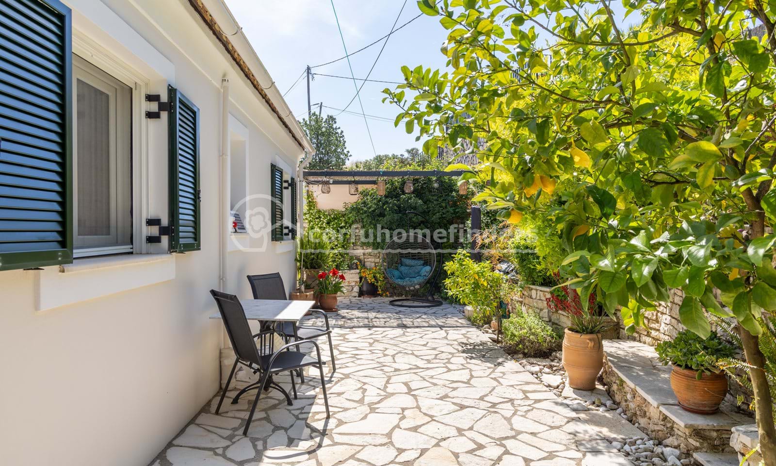 Listing photograph 17 of 19 of the house in Loutses, published by Corfu Home Finders.
